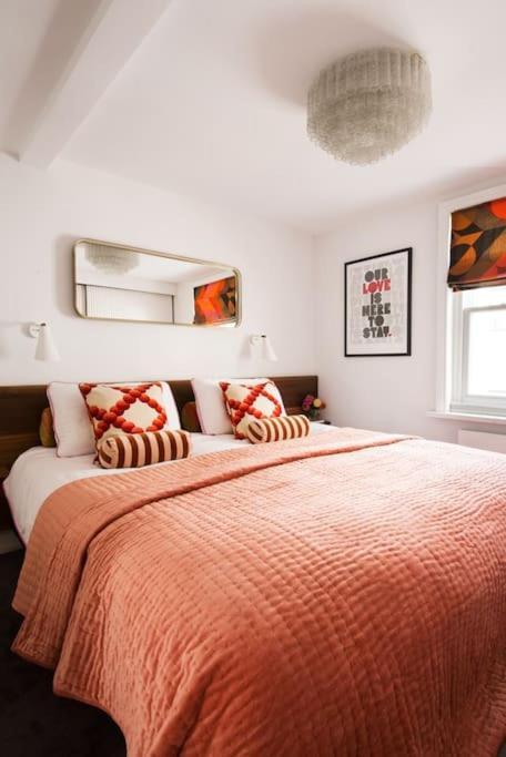 Large Townhouse Just 2 Minutes From The Sea/I360! Villa Brighton Bagian luar foto